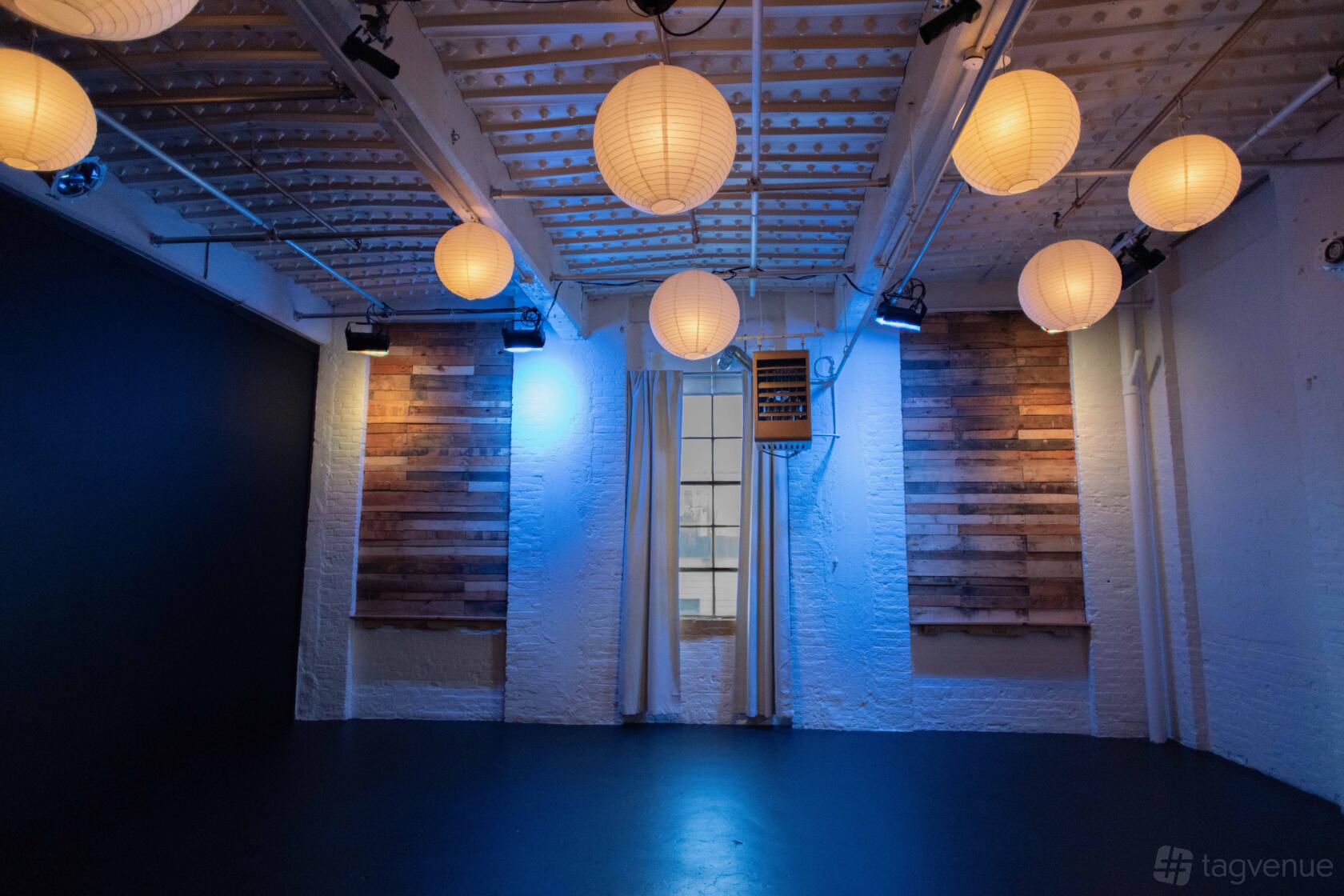 Colorbox Studios Blackbox Production Studio - NLK Studio - Event Venue Rental - Tagvenue.com