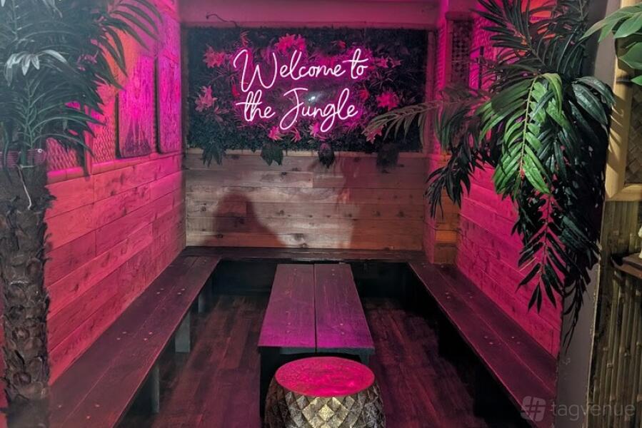 The Jungle Room at The Bamboo Hut