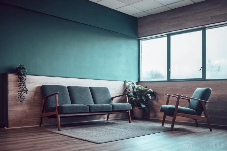 Backroom - Meeting Space Backroom - Meeting Space