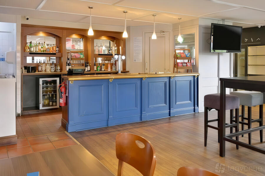 Travelodge Manchester Riverside Venue Hire | Photos & Prices