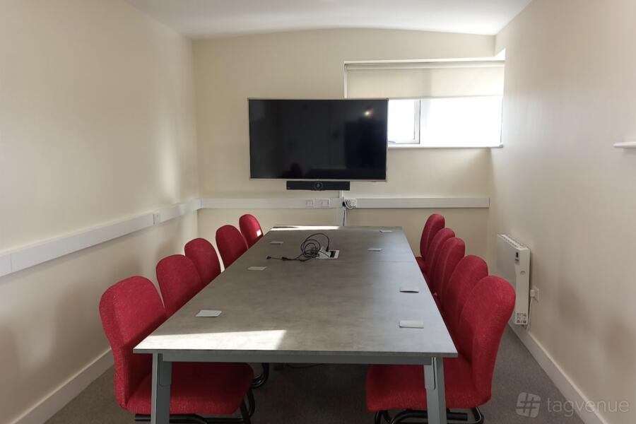 Hybrid Meeting Room at