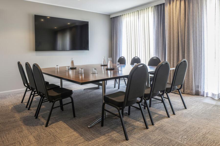 Breakwater Boardroom Breakwater Boardroom
