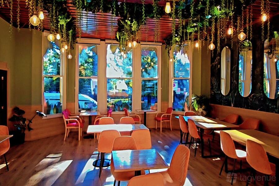 Lampton Parkside Cafe Lampton Parkside Cafe