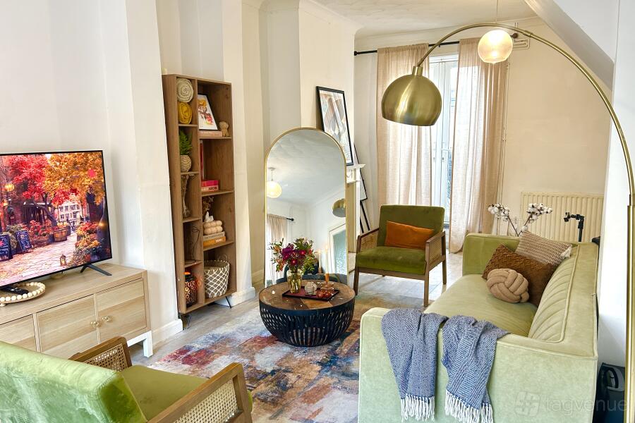 Living room studio | (Kent) at Living Room Studio
