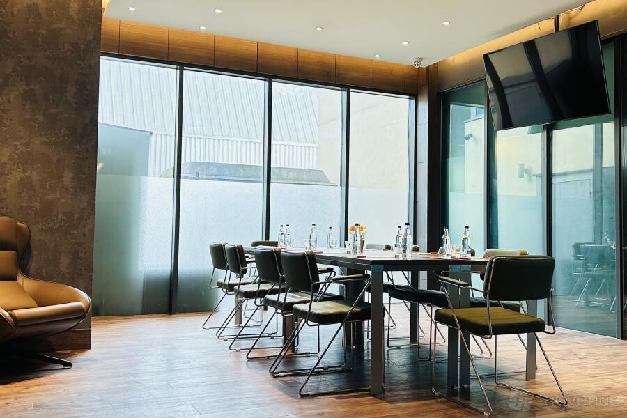 Club Lounge Club Lounge