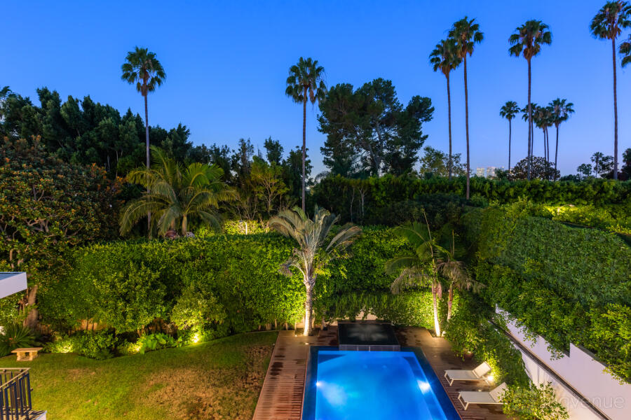W Rooftop Luxurious Compound w/ Rooftop Lounge Venue Rental in Los Angeles, CA ...