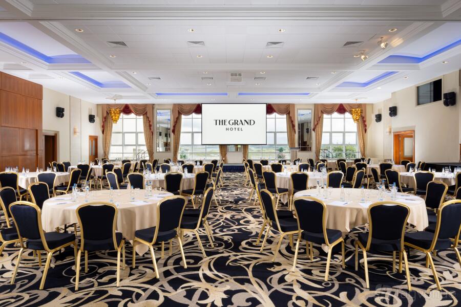 Grand Hotel Grand Hotel