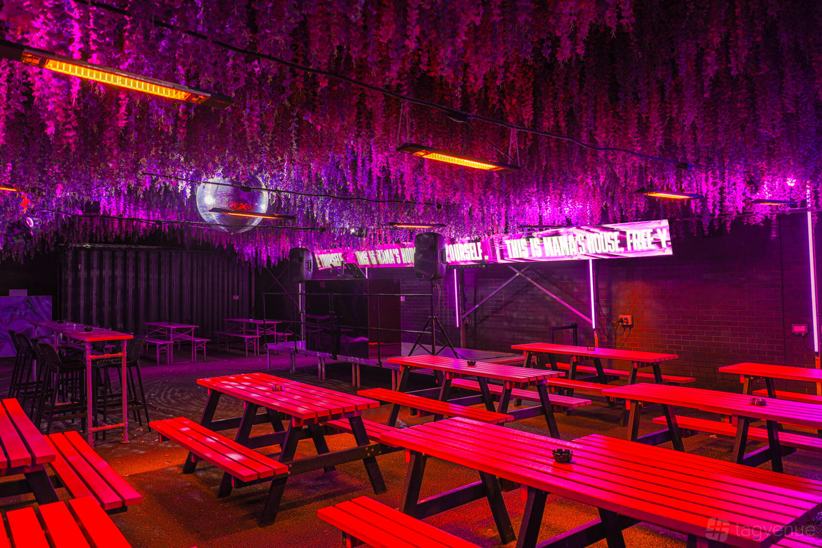 Mama Roux Conference The Yard - Mama Roux's - Event Venue Hire - Tagvenue.com