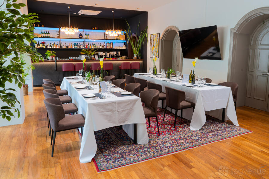 Bar Room at The Masons Table