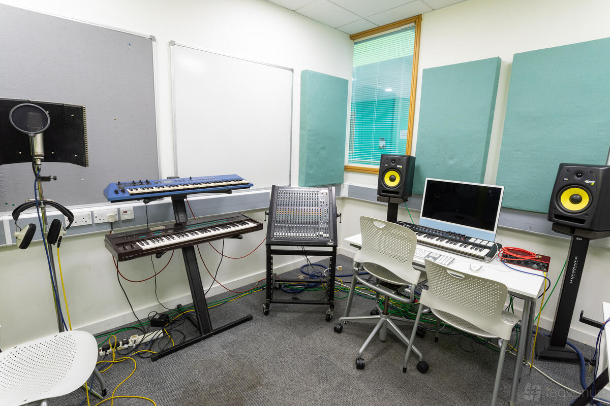 Music Practice Studio - Kings Cross Centre - Event Venue Hire ...