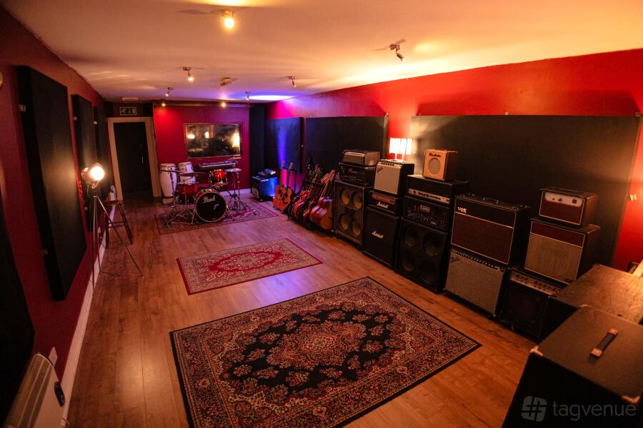 Half Bap Recording Studios Half Bap Recording Studios