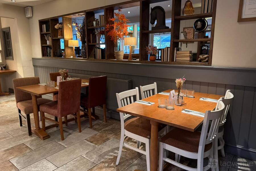 Restaurant Area 1 at