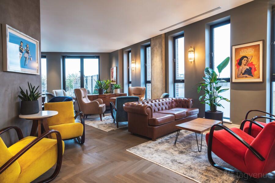 Terrace & Lounge area at