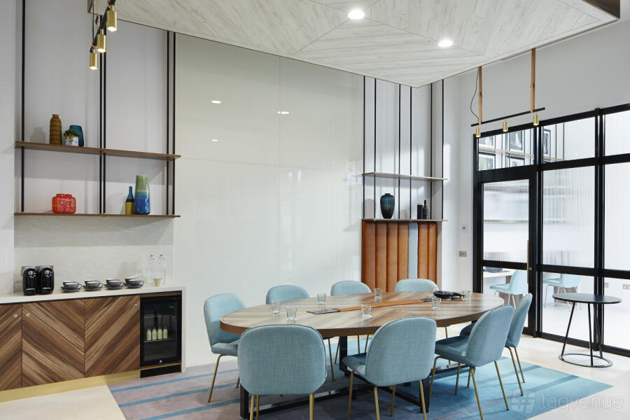 Boater Suite at