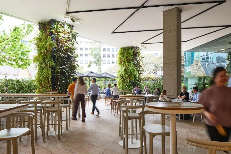 Outdoor Area - Ost. - Event Venue Hire - Tagvenue.com