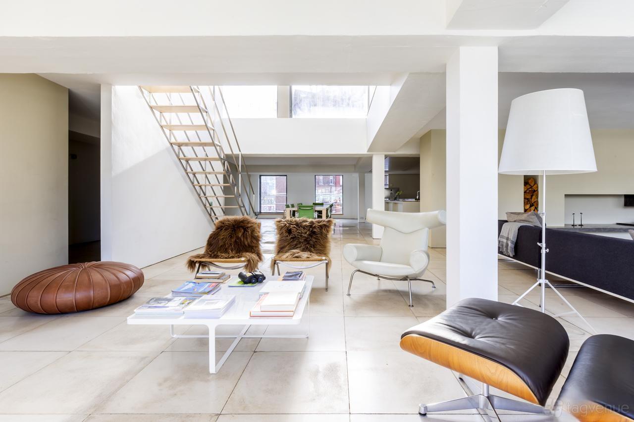 Minimalist Roof Penthouse - Minimalist Penthouse with Roof Terrace ...