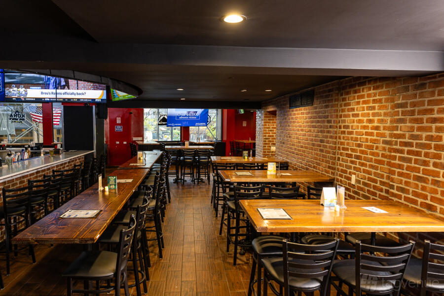 Main Floor - Continental Sports Lounge - Event Venue Rental - Tagvenue.com
