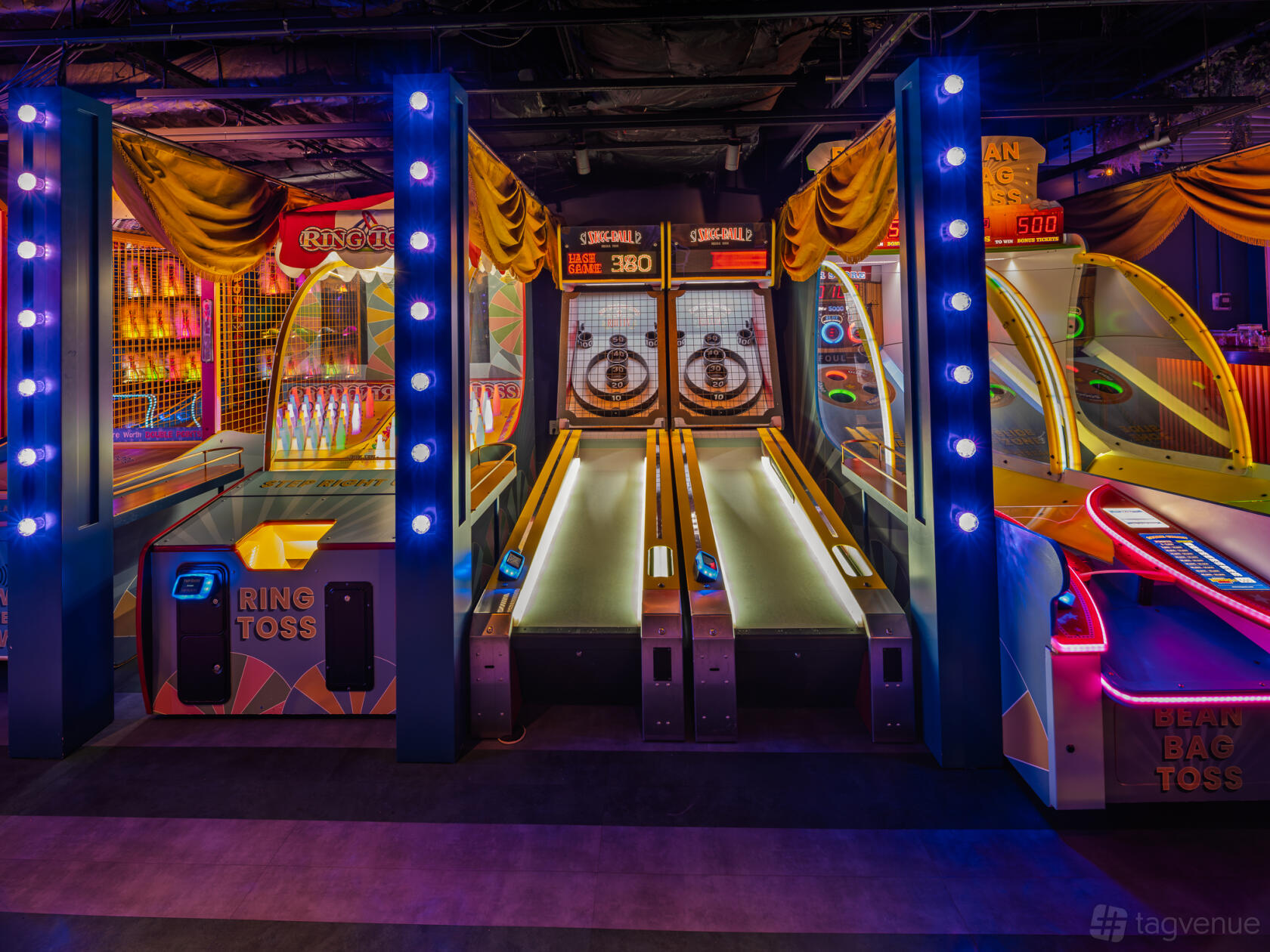 Swingers Dupont Circle Venue Rental in Washington, DC, DC | Photos & Prices