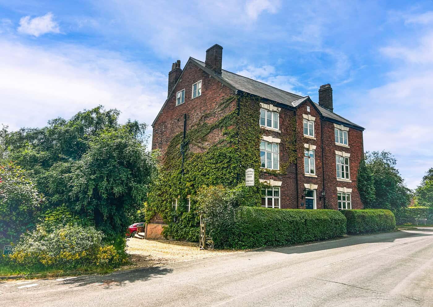 Pickumer Pickmere Country House Venue Hire in Knutsford | Photos & Prices