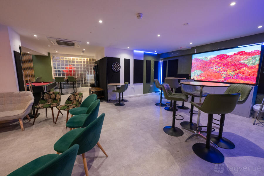 Funbase Funbase Venue Hire in London | Reviews, Photos & Prices