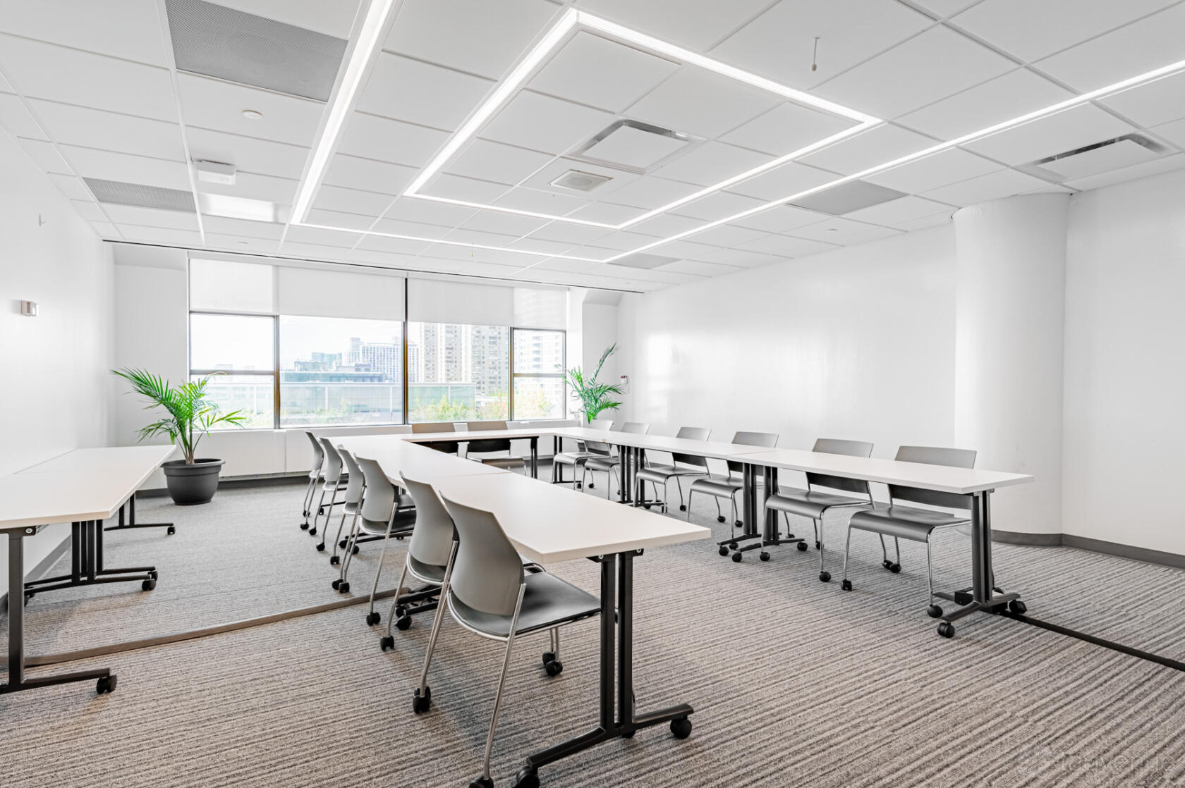 QQT - 207 Queens Quay W, Suite 401