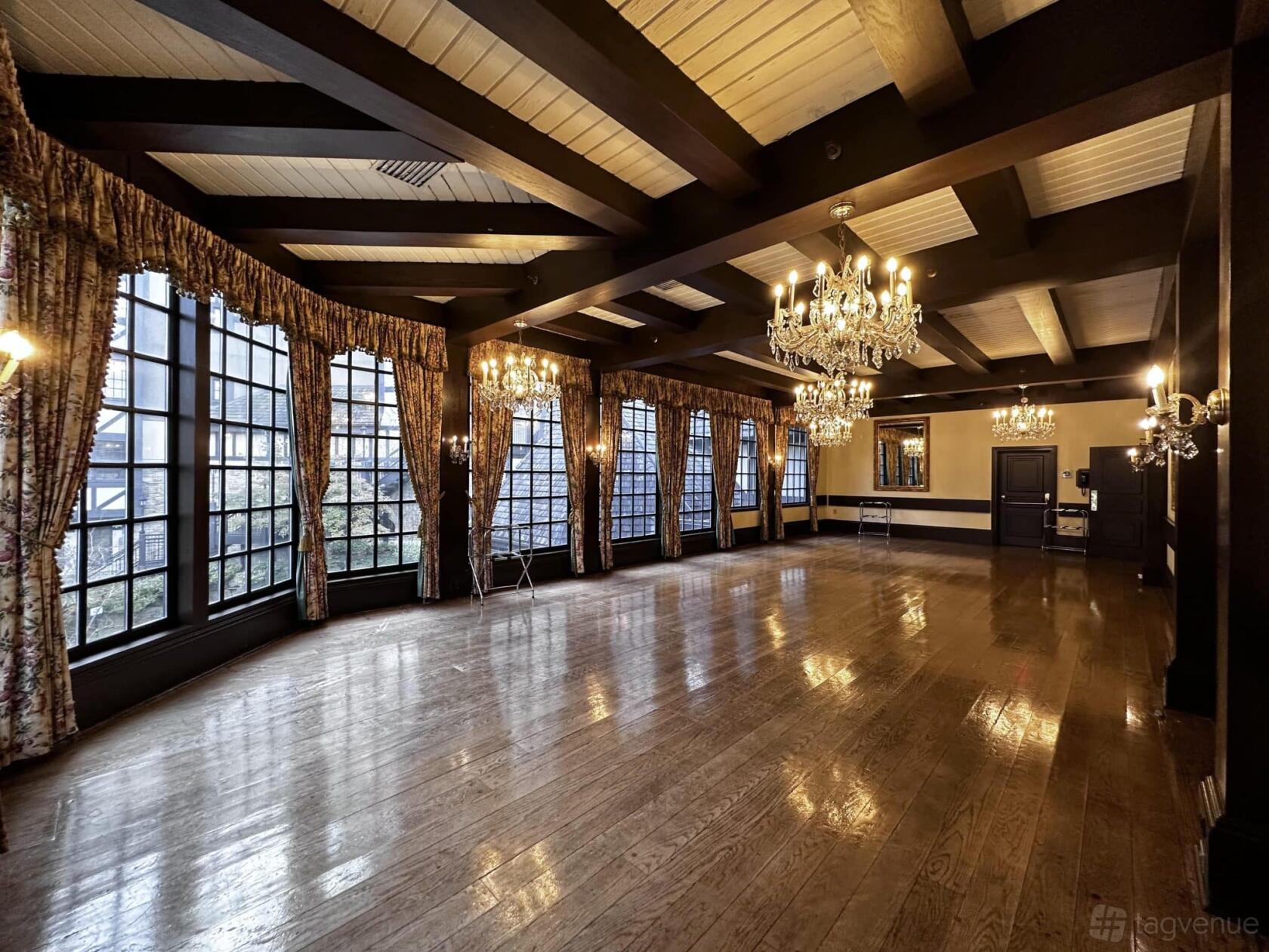 Victoria Function Room at Old Mill Toronto Event Venue at Old Mill Toronto Event Venue