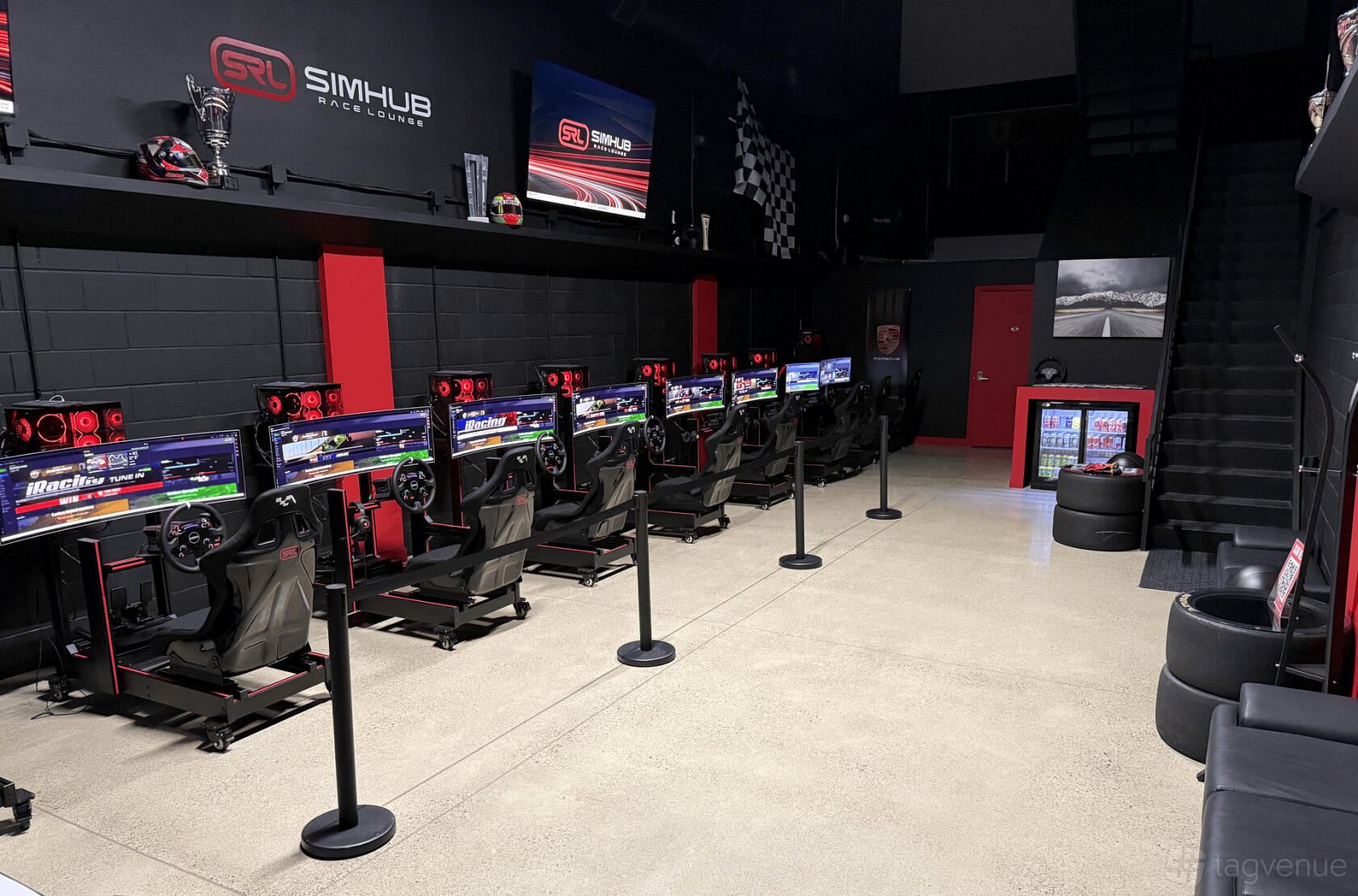 SimHub Race Lounge
