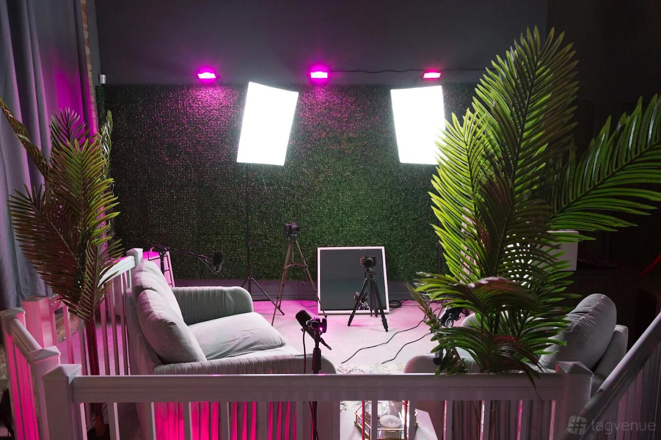 Studio Toronto Studio - Toronto Podcasts - Event Venue Rental - Tagvenue.com