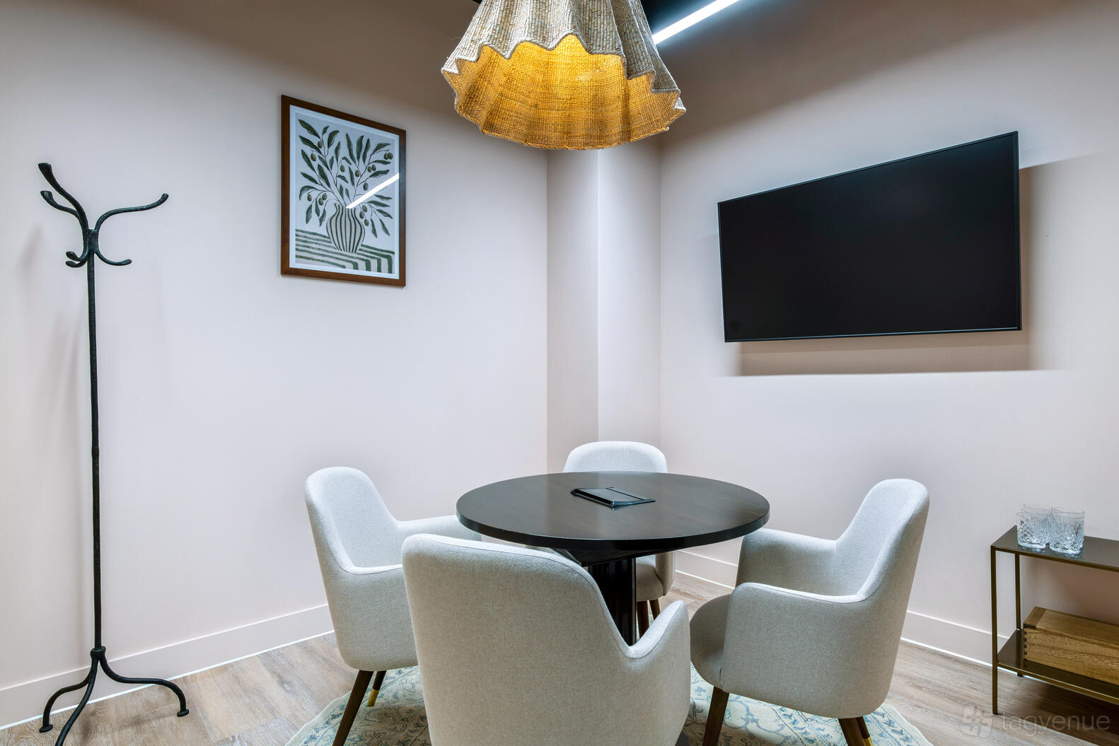 Meeting Room 5 - Co-Space St Albans - Event Venue Hire - Tagvenue.com