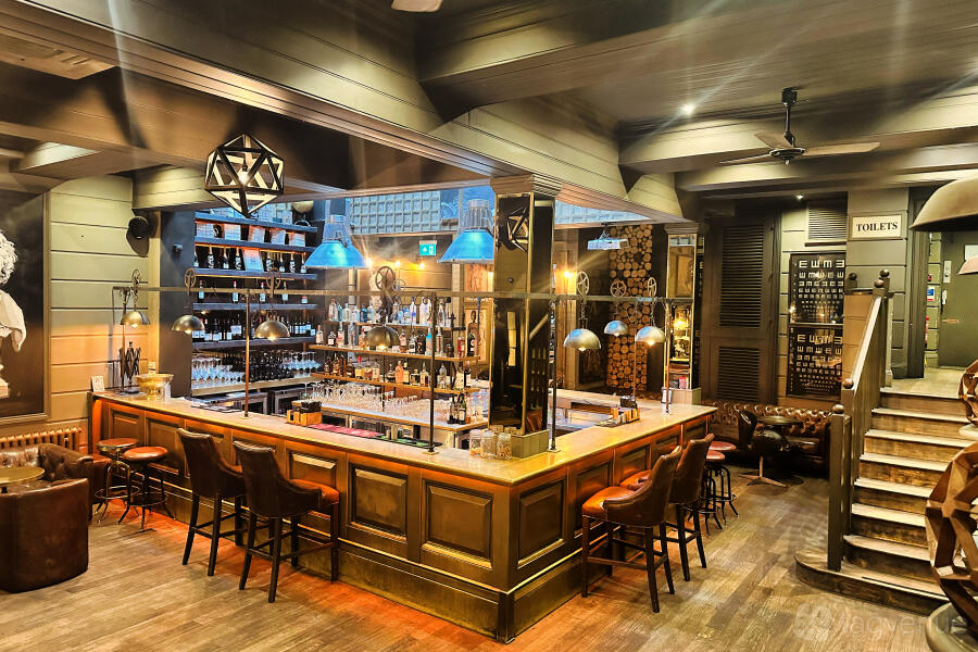 Sw32 Bar No 32 Venue Hire in Brighton | Photos & Prices