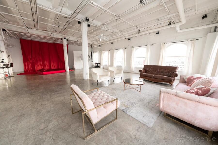 Loft 5 - Sunny Loft - LA Lofts Studios - Event Venue Rental - Tagvenue.com