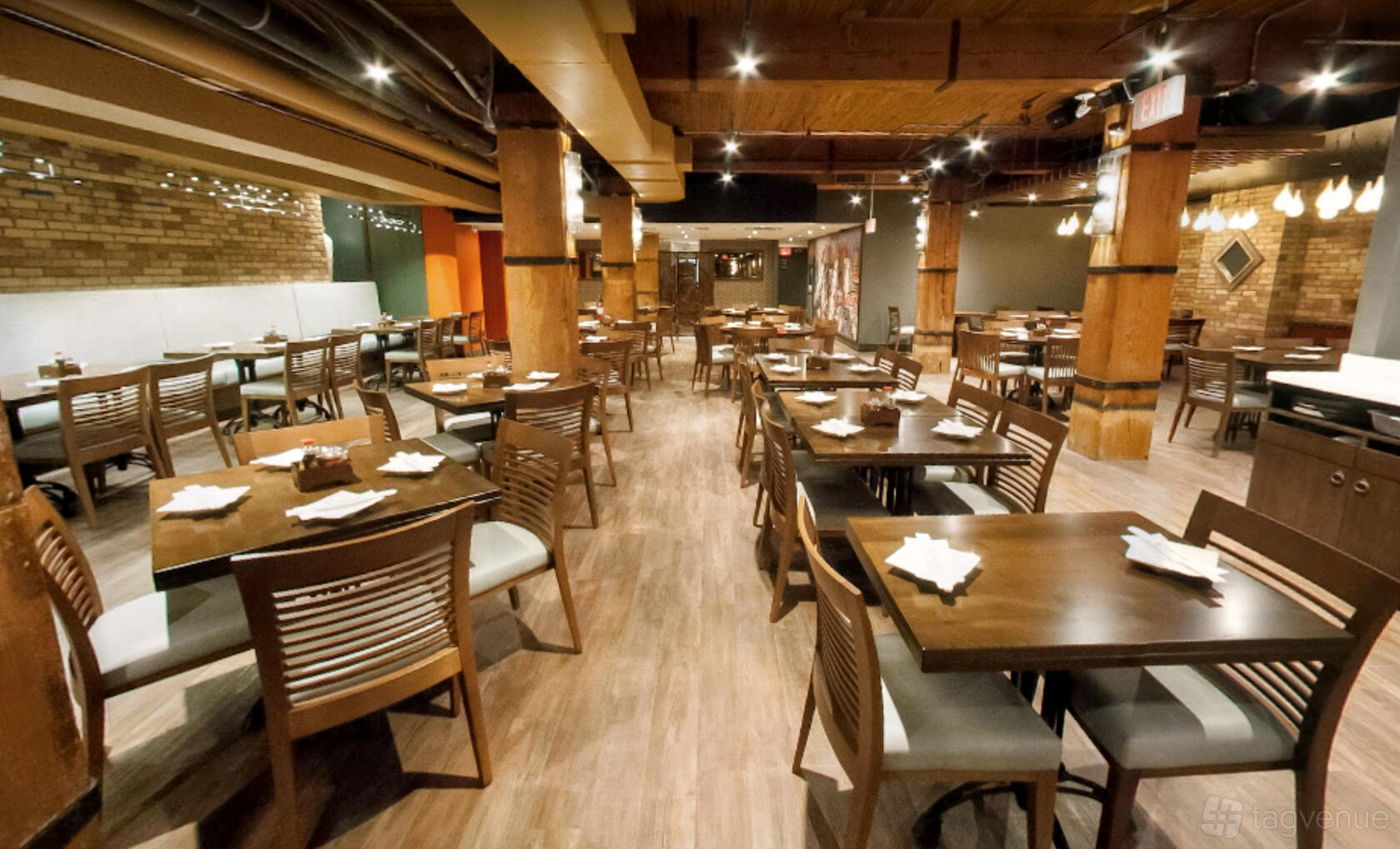 Lee Chen Asian Bistro - King