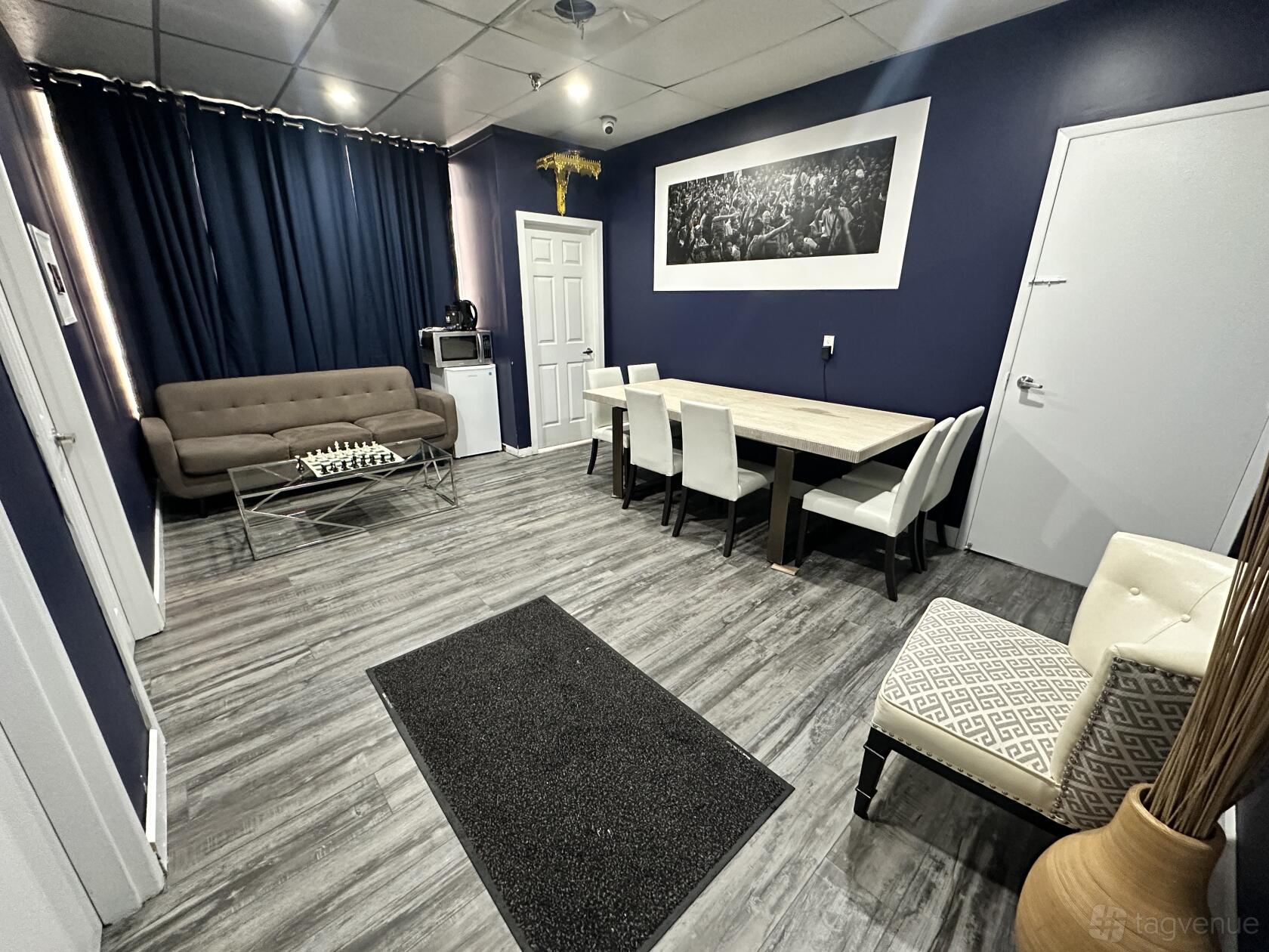 VIP Lounge Room at Southside Muay Thai Academy at the highest levels of the sport