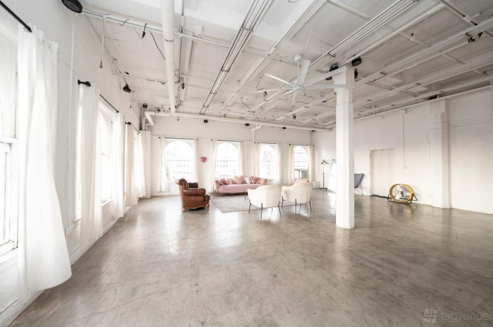 Loft 5 - Sunny Loft - LA Lofts Studios - Event Venue Rental - Tagvenue.com