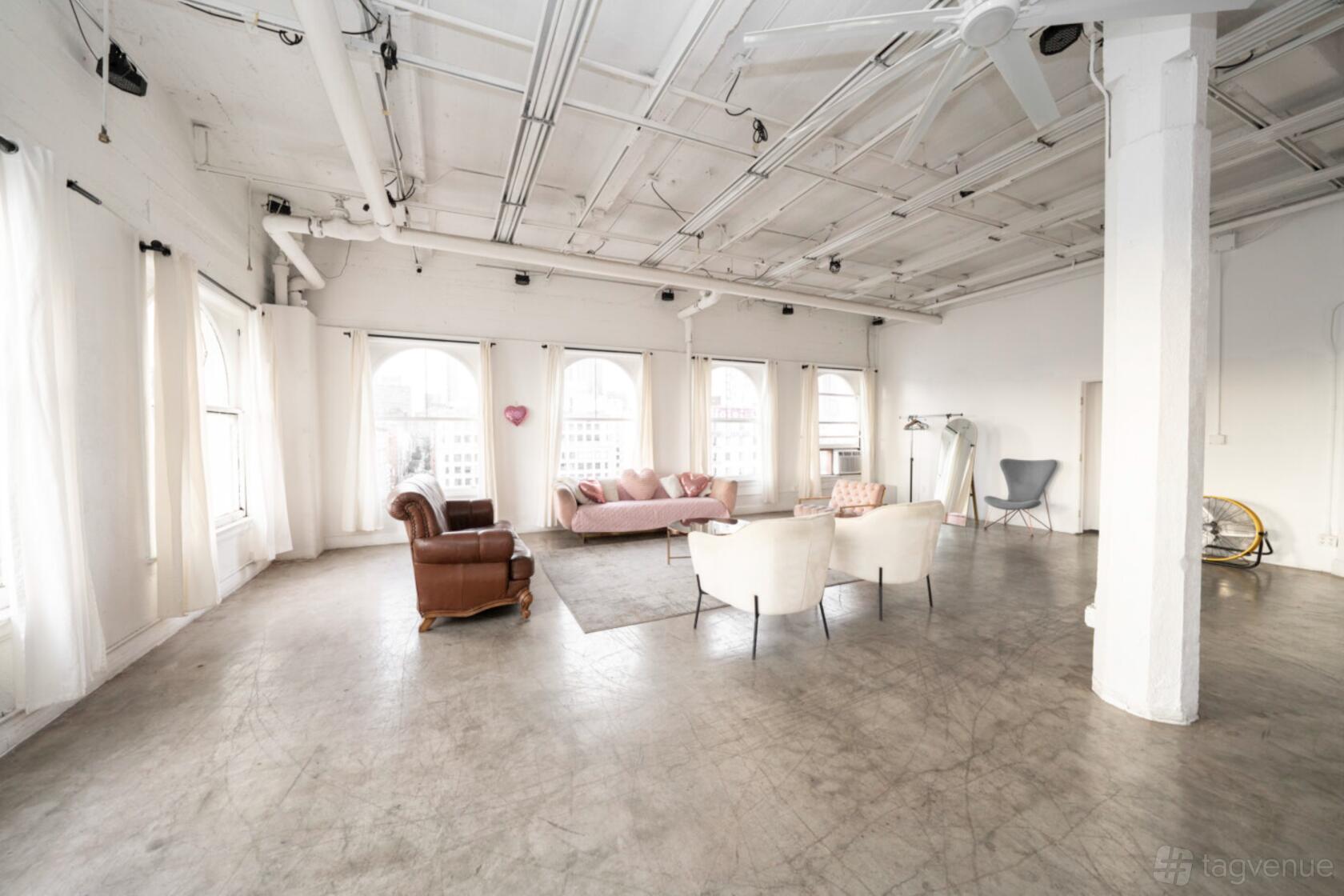 Loft 5 - Sunny Loft - LA Lofts Studios - Event Venue Rental - Tagvenue.com