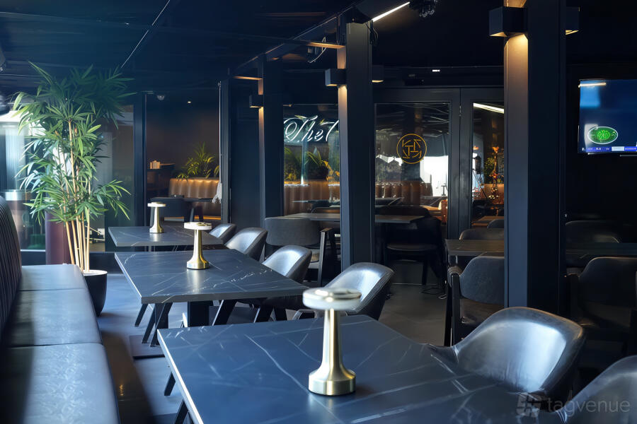 Menu 171lounge The 71 Venue Hire in London | Photos & Prices