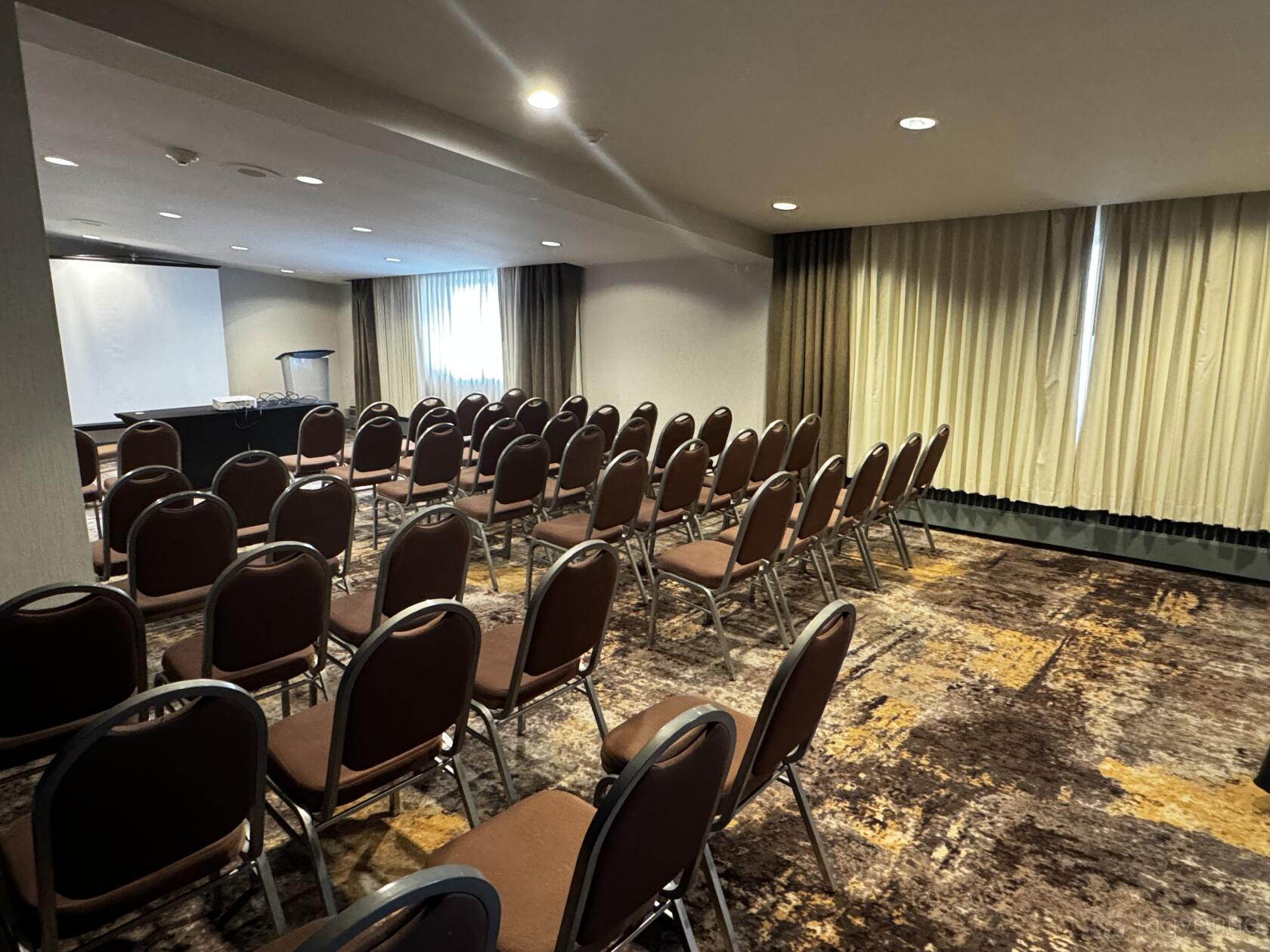 Humber A at Holiday Inn Toronto Airport East at Holiday Inn Toronto Airport East