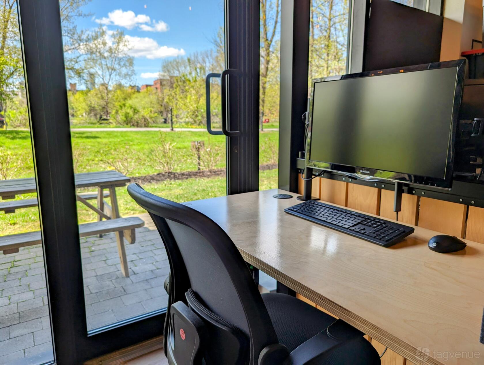 Hot Desk at 2727 Coworking at 2727 Coworking