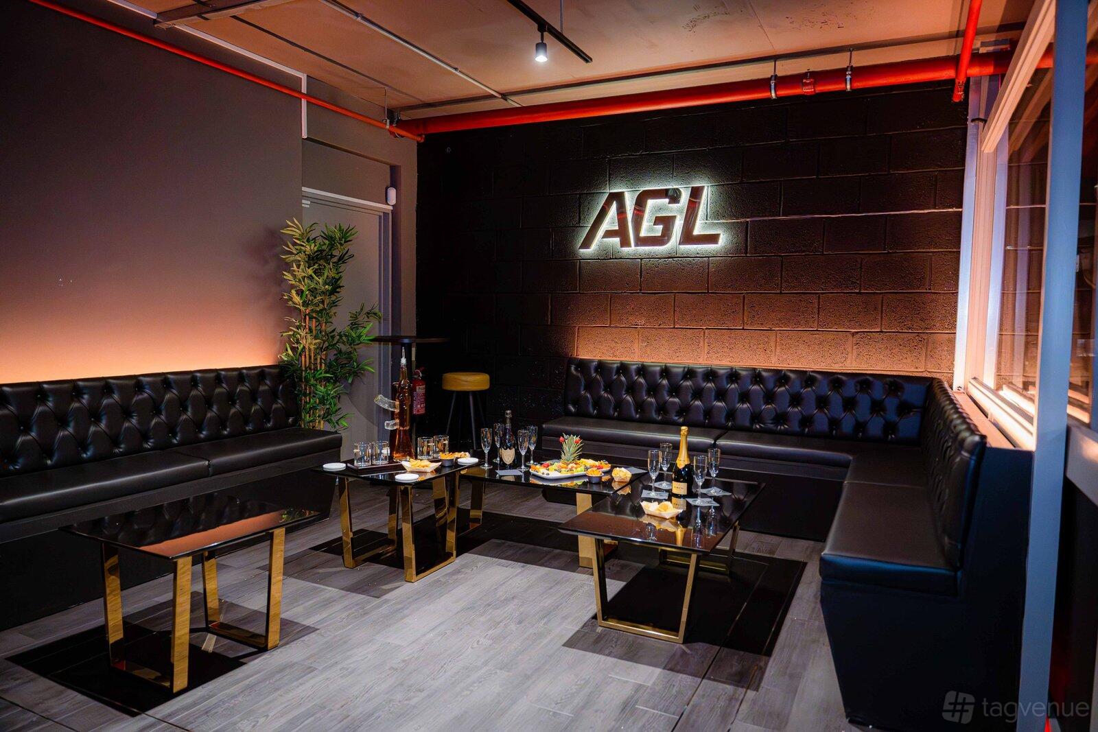 VIP area - Alpha Guns London (Aldgate) - Event Venue Hire - Tagvenue.com