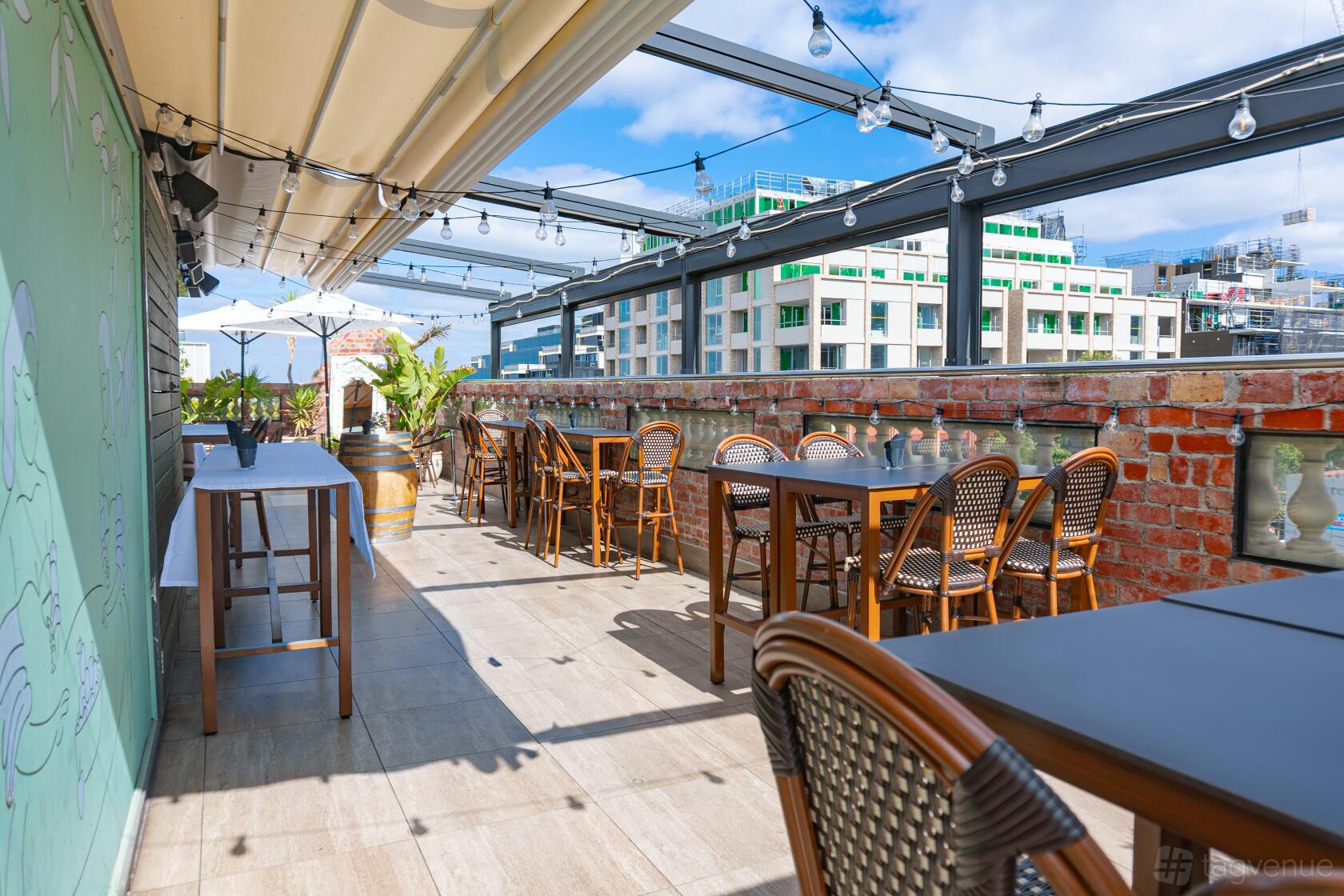 Mirror Mirror Rooftop Lounge Venue Hire in Melbourne | Reviews, Photos ...