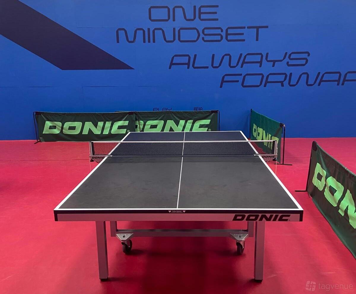 Table Tennis Racket Court Table Tennis Court 4 - The Thunderdome - Event Venue Hire - Tagvenue.com