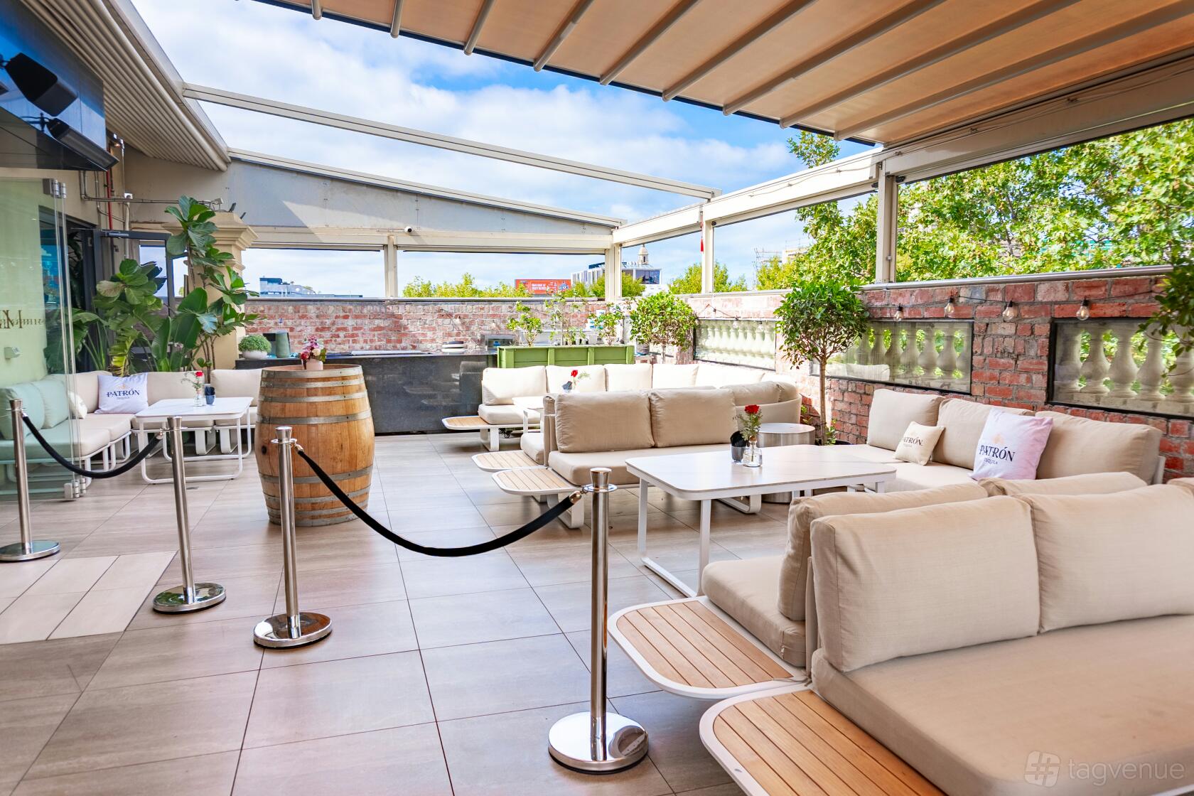 Mirror Mirror Rooftop Lounge Venue Hire in Melbourne | Reviews, Photos ...