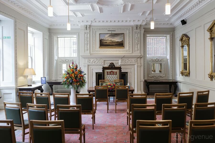 Holy Court Rrom Court Room - 8½ London - Event Venue Hire - Tagvenue.com