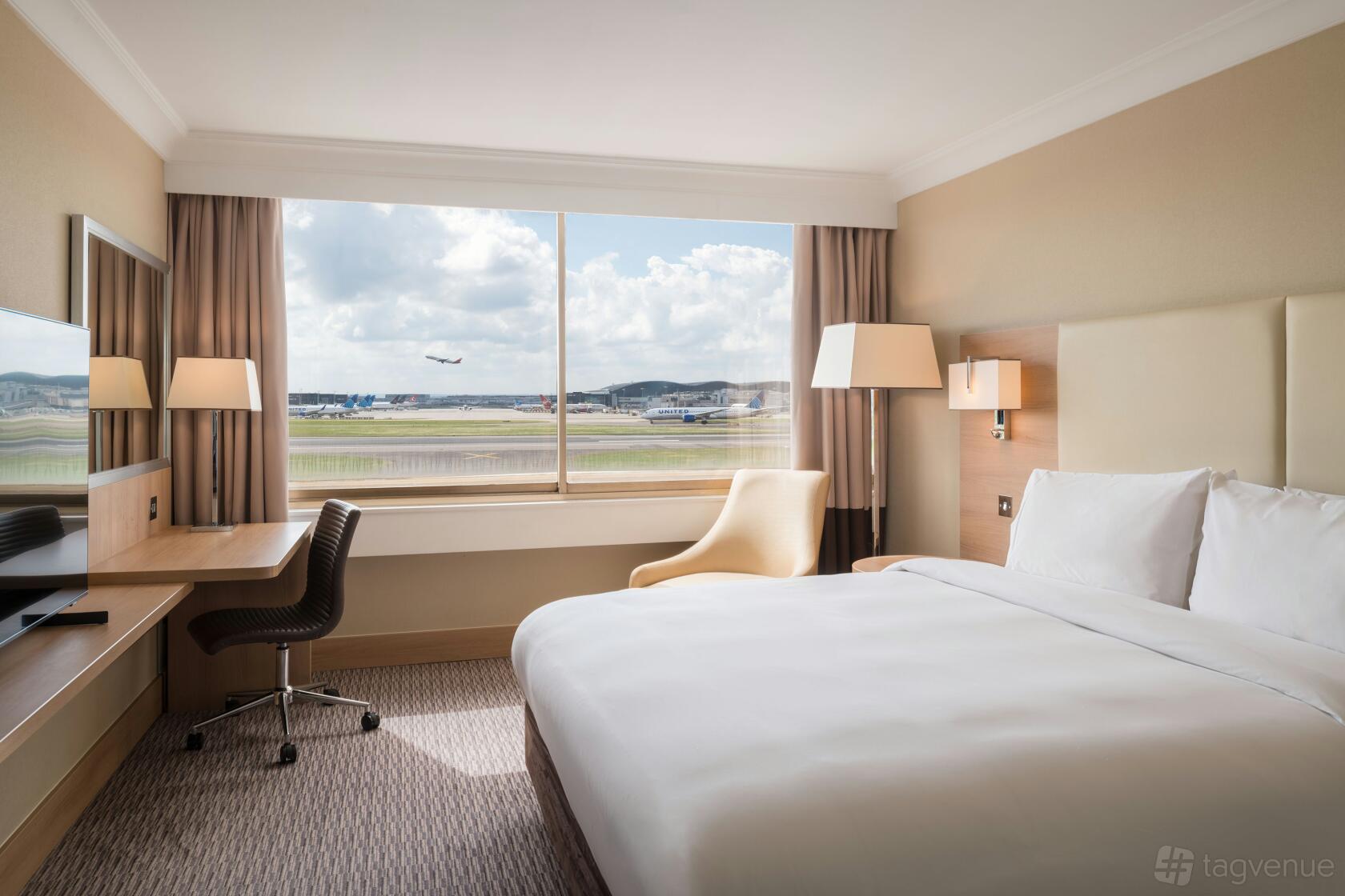 The Renaissance London Renaissance London Heathrow Hotel Venue Hire | Photos & Prices
