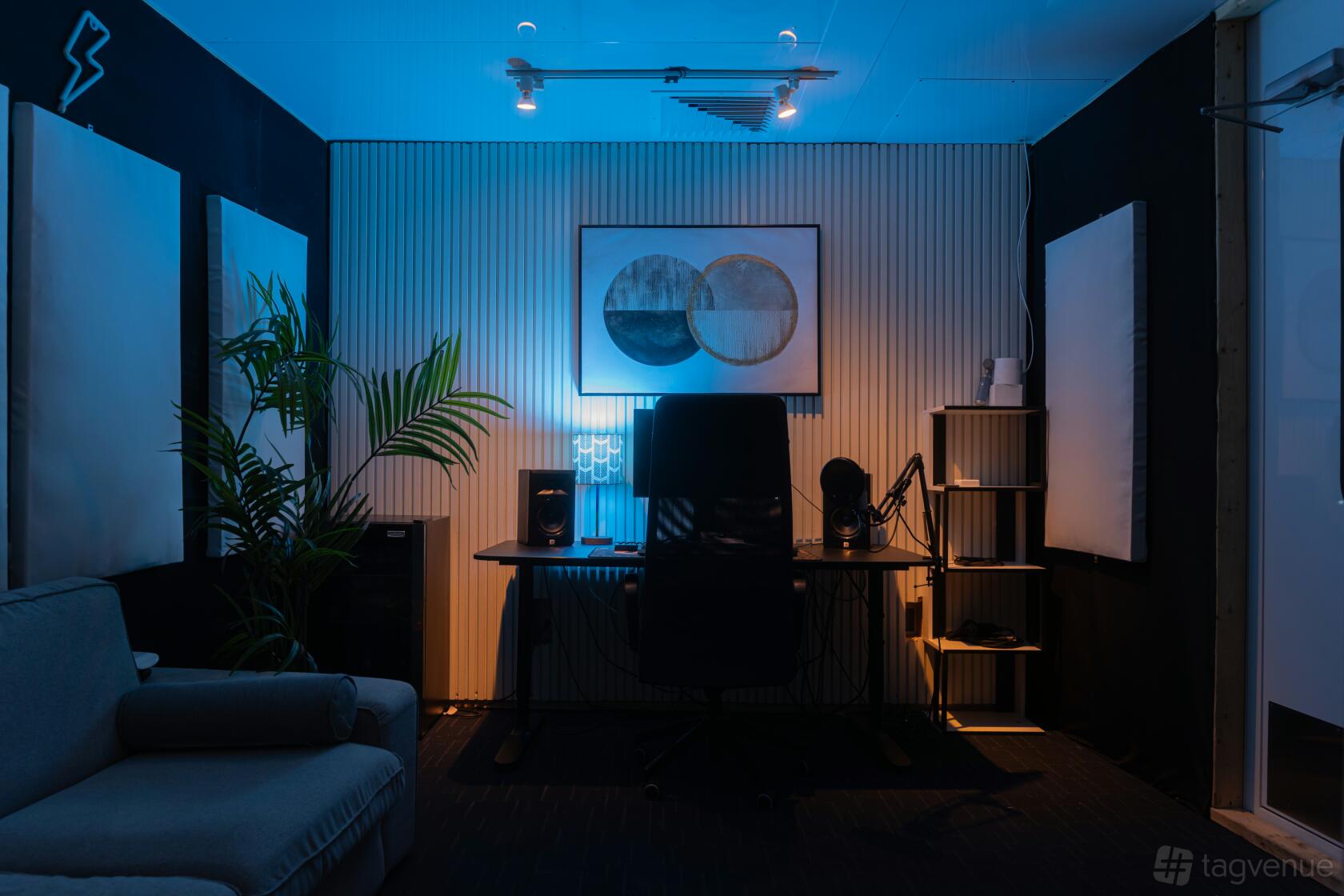 BLUE STUDIO at UNIQ SOUND at UNIQ SOUND