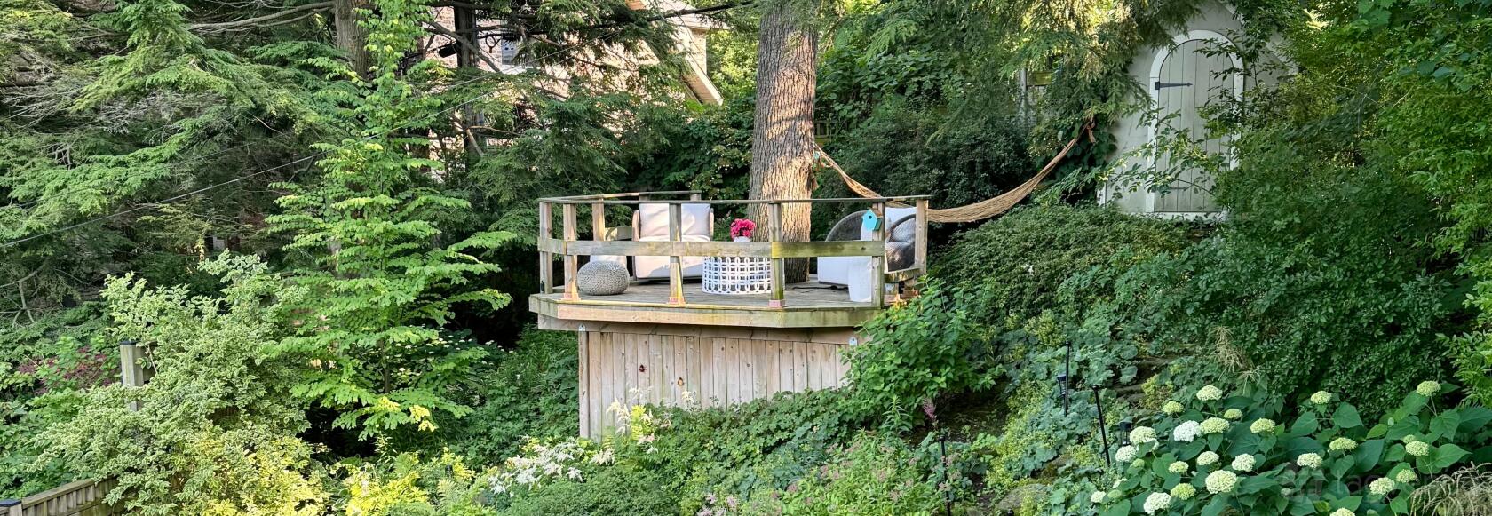 Be Still Yoga Retreat Garden