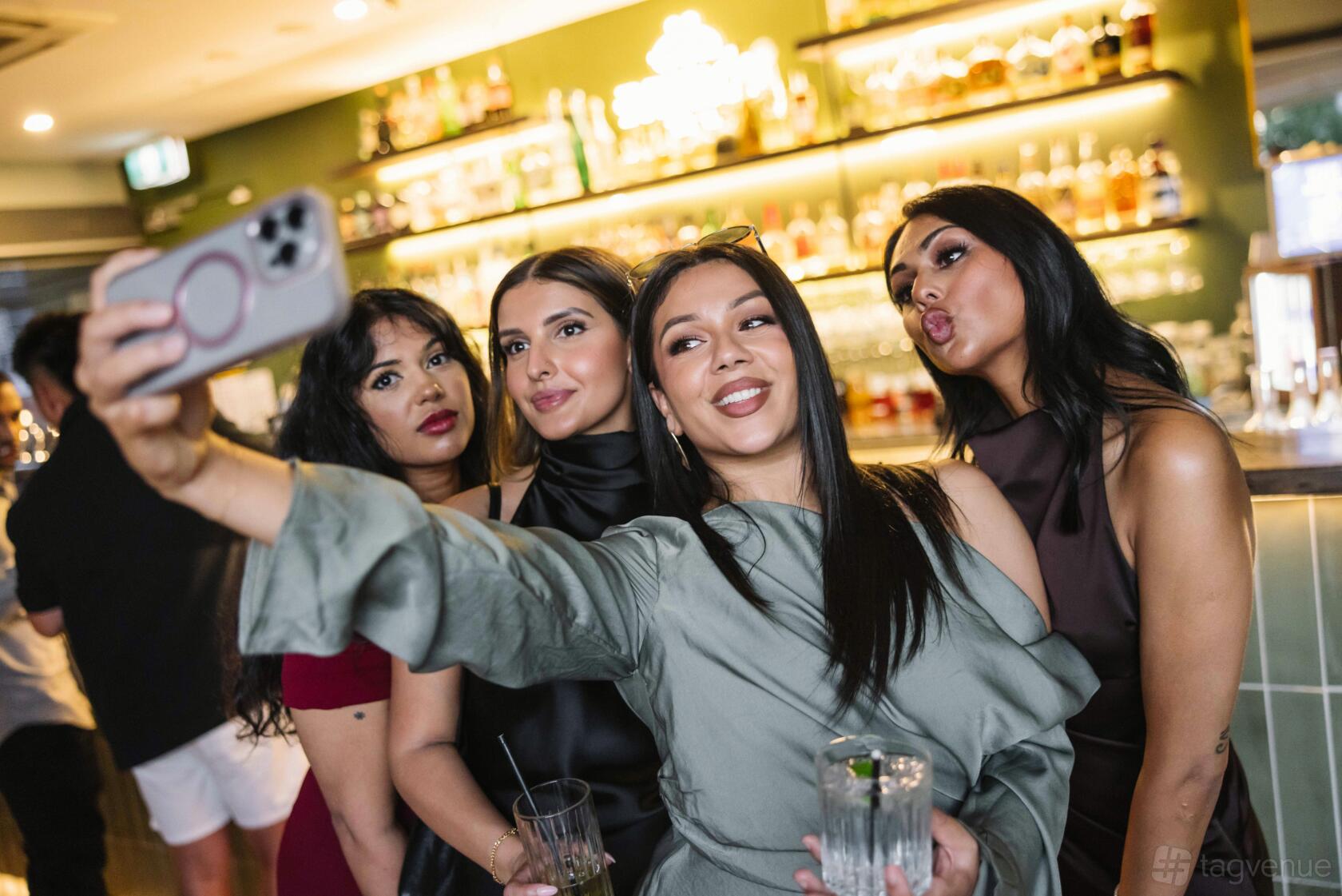 Mirror Mirror Rooftop Lounge Venue Hire in Melbourne | Reviews, Photos ...