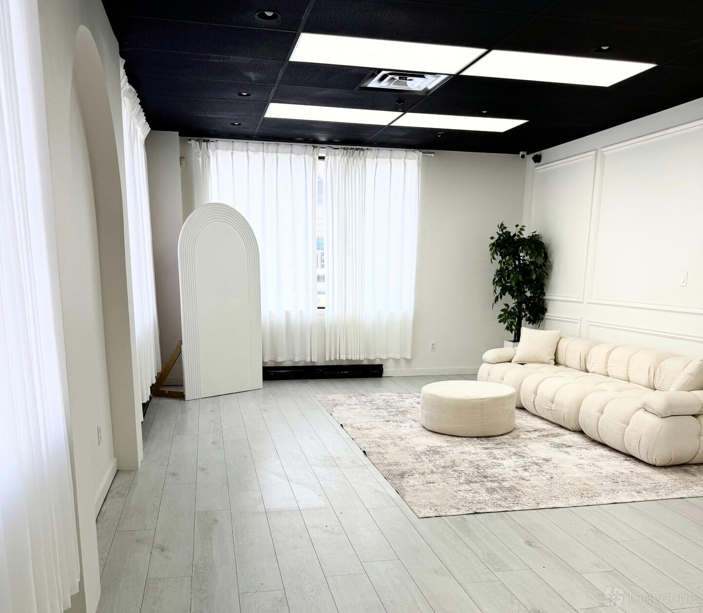 Gallery 223