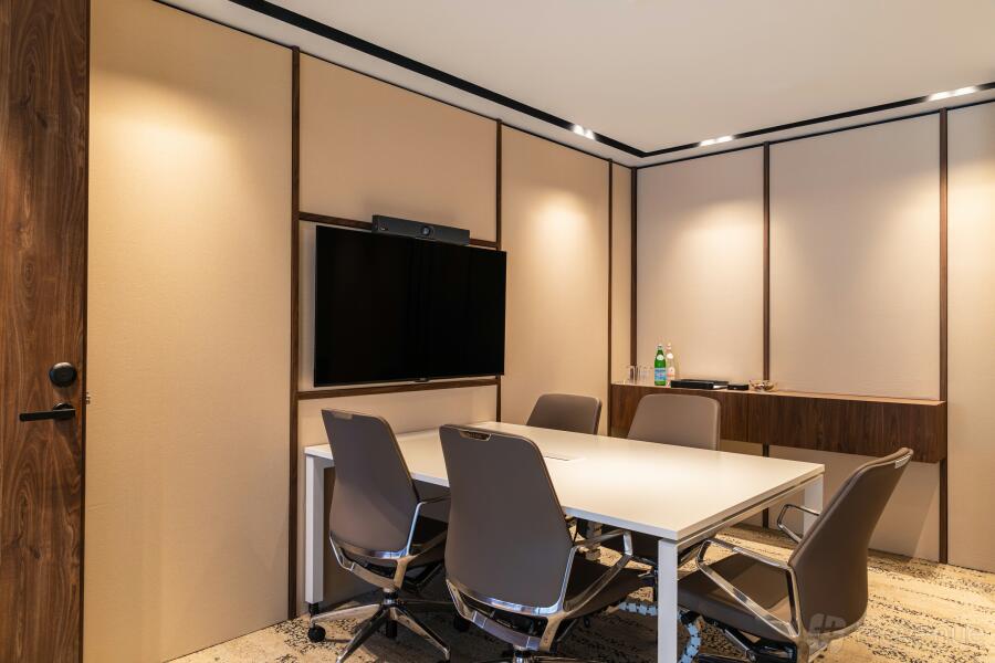 CEO SUITE - Centennial Tower Venue Rental in Singapore | Photos & Prices