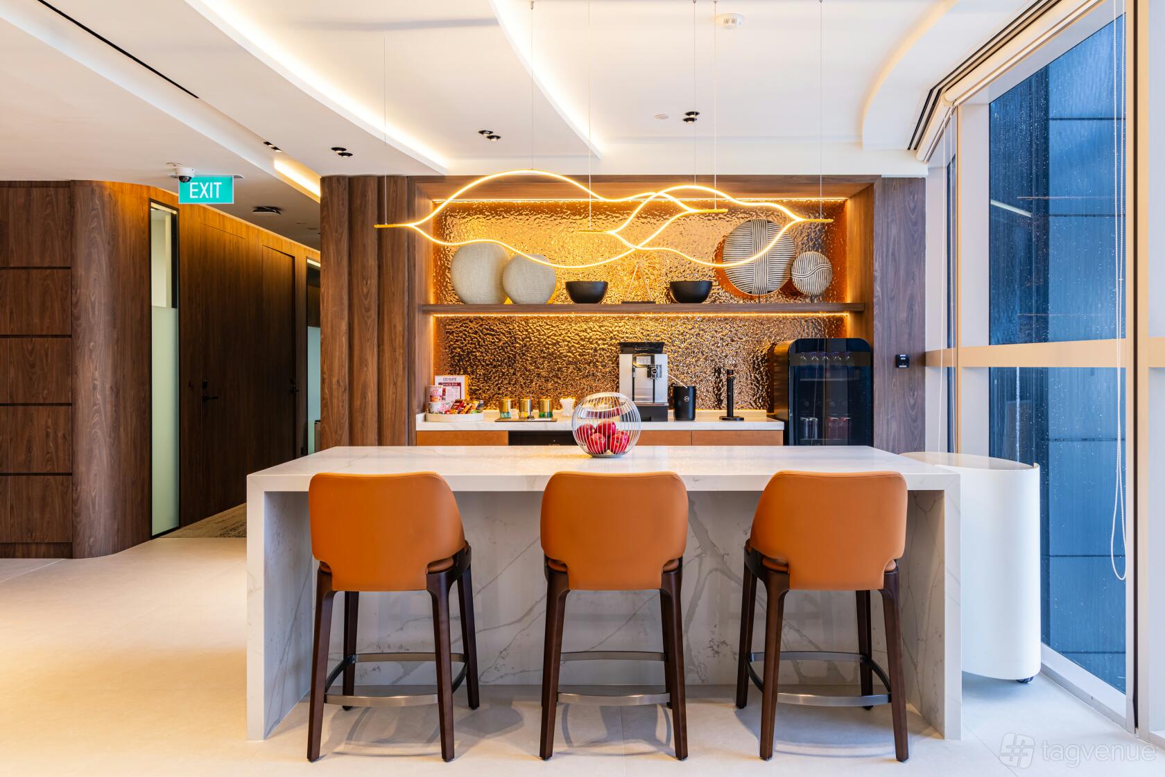 CEO SUITE - Centennial Tower Venue Rental in Singapore | Photos & Prices